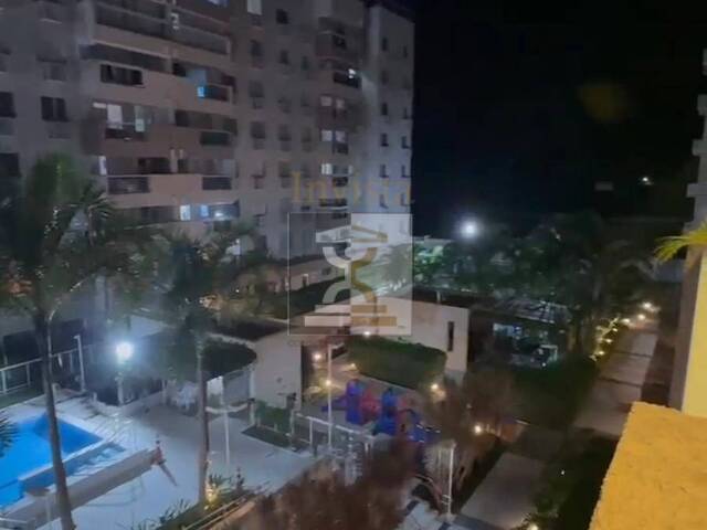 #220 - Apartamento para Venda em Rio de Janeiro - RJ