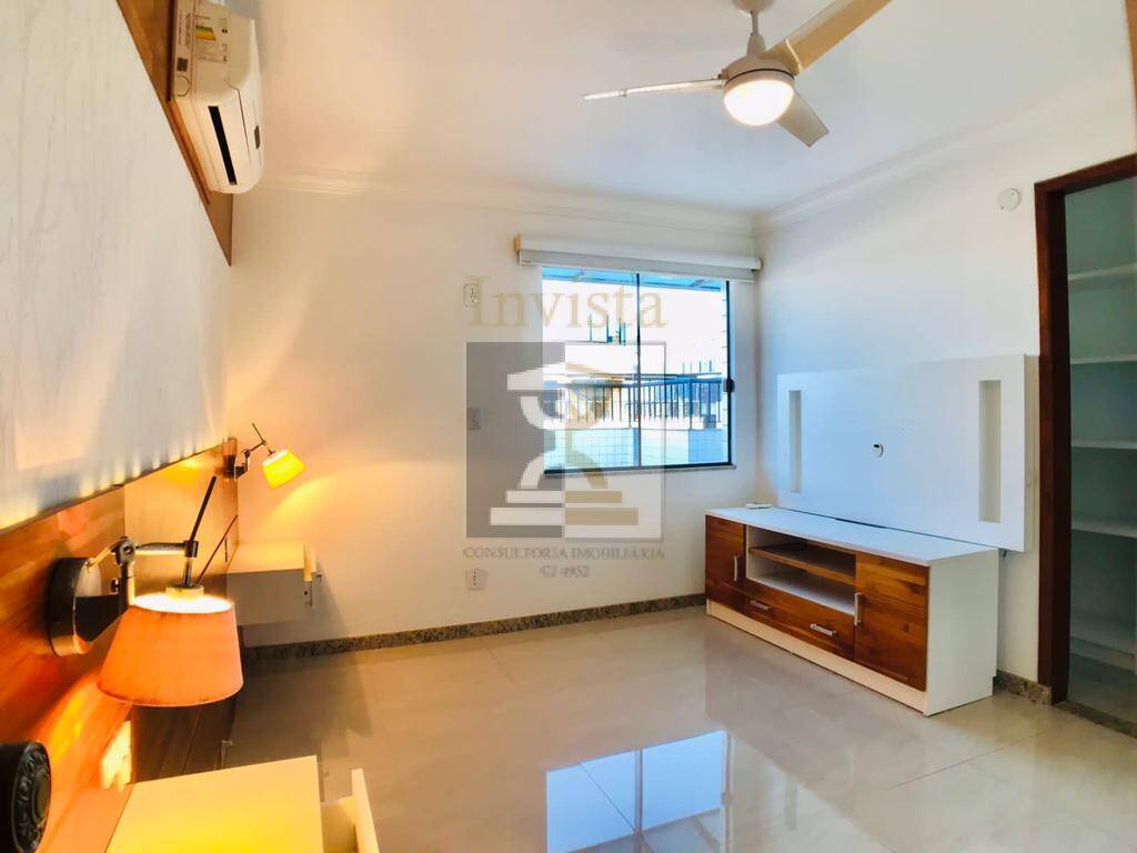 Cobertura à venda com 3 quartos, 250m² - Foto 12